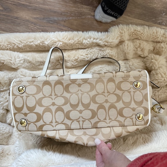 Coach Signature Stripe Nancy Satchel F28505 - Picture 4 of 6